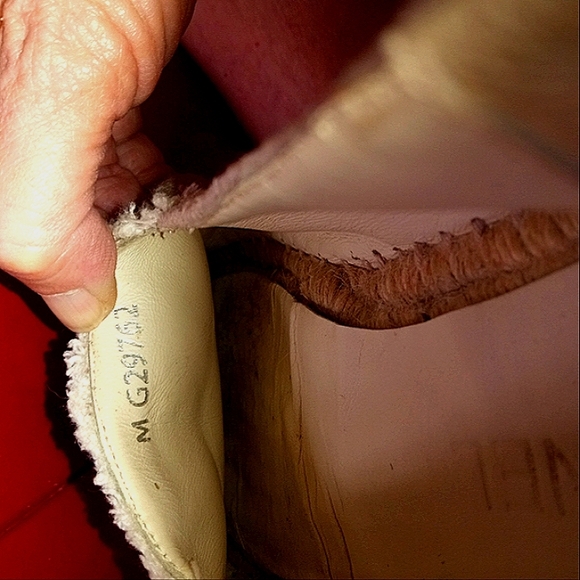 Authentic Chanel Espadrille - Picture 2 of 11